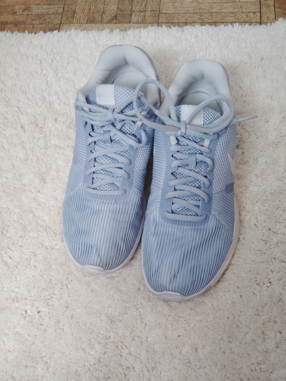 Nike Light Blue Women's Athletic Sneakers